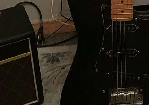 Fender Stratocaster USA 2001 года выпуска