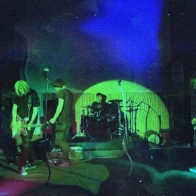 Displaced Fuzz – Martini